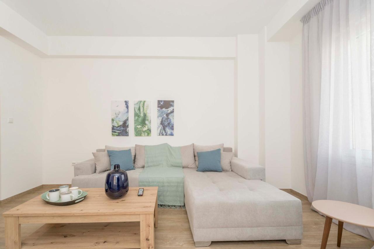 Modern Flat In Central Athens #4 Exterior photo