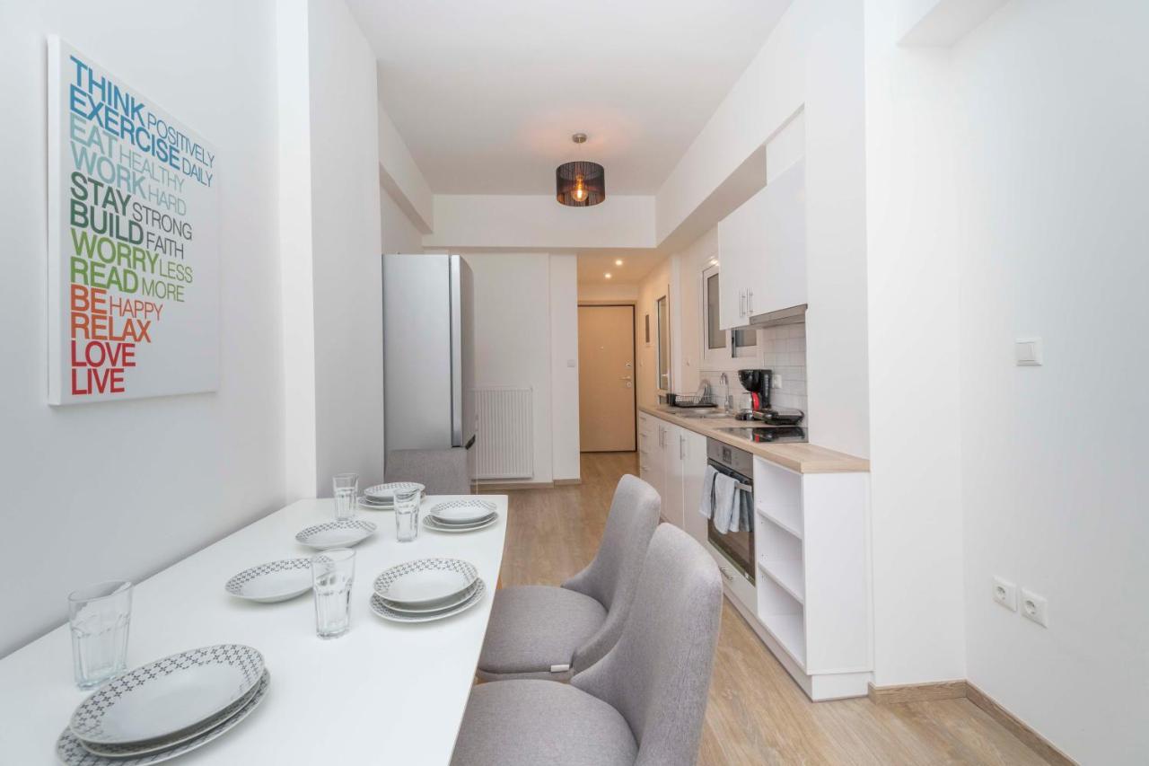 Modern Flat In Central Athens #4 Exterior photo